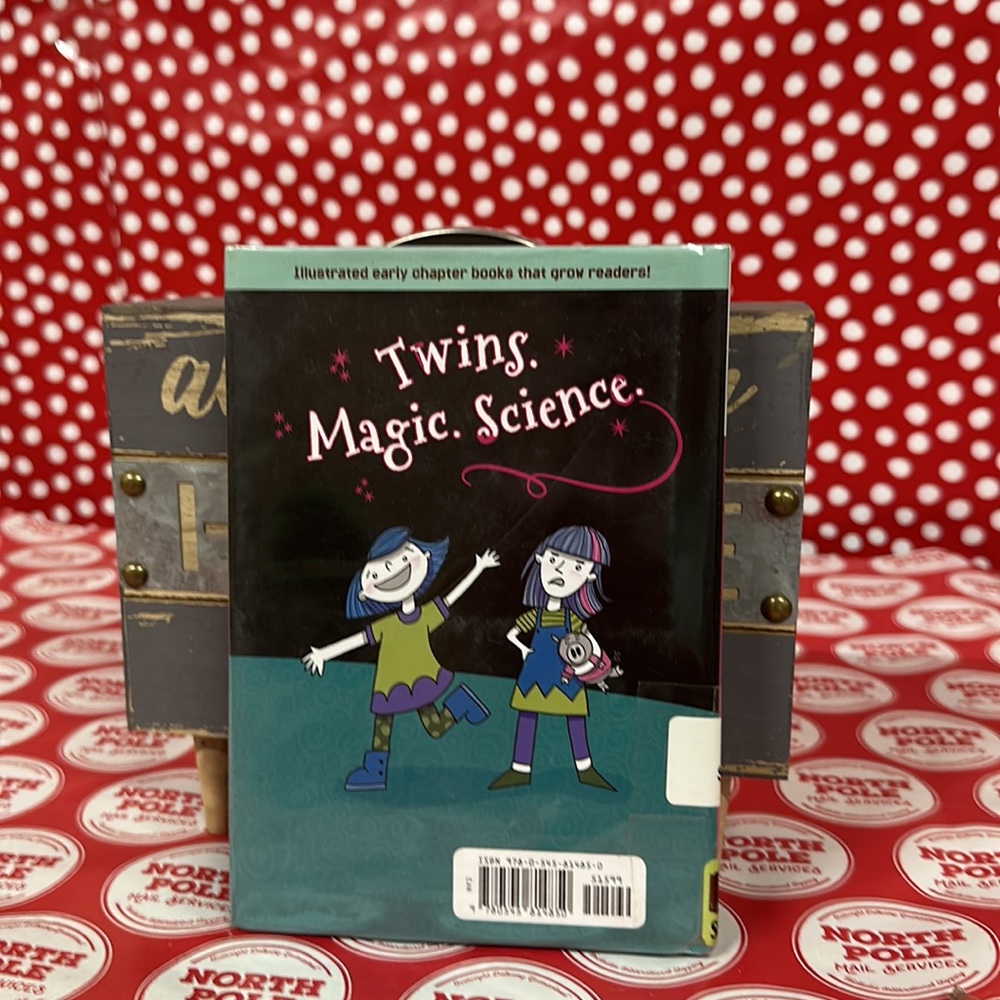 Book bundle - Picture 6 of 11